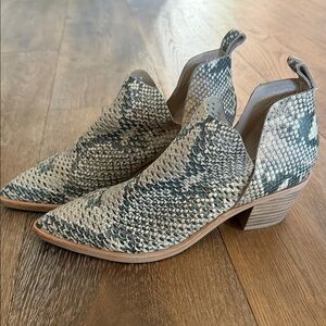 Dolce Vita Snakeskin Ankle Boots - like new